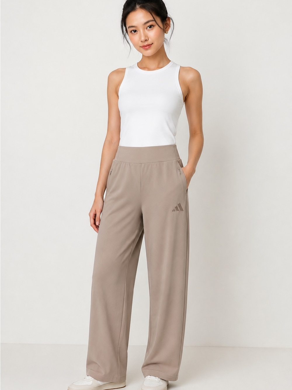 NWT Adidas Women’s Wonder Taupe Wide Leg Active Pants XS